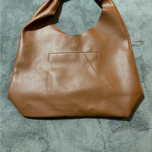 Banana Republic Handbags - Banana Republic Vegan Leather Hobo Bag